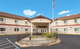 Americas Best Value Inn Lake Mills Wi